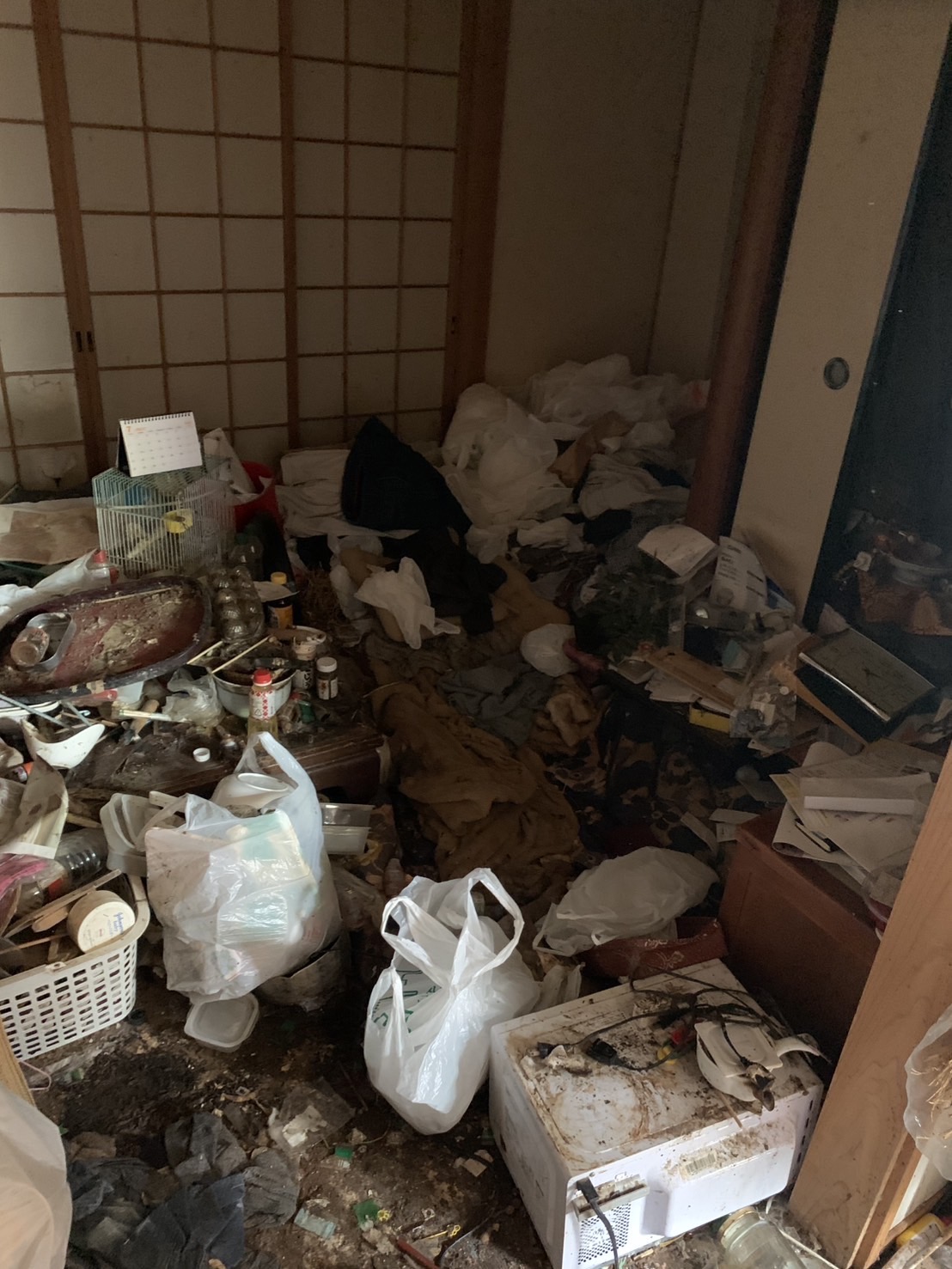 鹿児島県鹿屋市空き家丸々片付け実績ビフォー