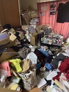 長崎県諫早市部屋丸ごと片付け実績ビフォー